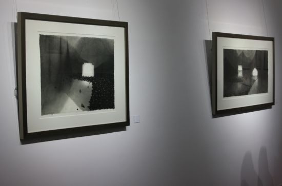 可一美术馆 展厅内正在展出的沈勤作品